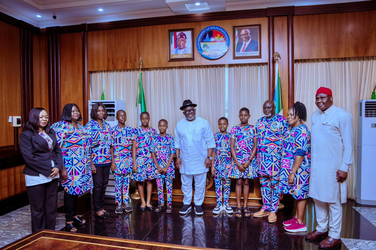 RtHonSheriff's tweet image. Today, it was a delight to receive the Delta State contingent and National Champions of the Basic School Debate, organized by the Presidency, at Government House, Asaba. The contingent was led by the Commissioner for Primary Education, Dr. Kingsley Ashibogwu.
As National…