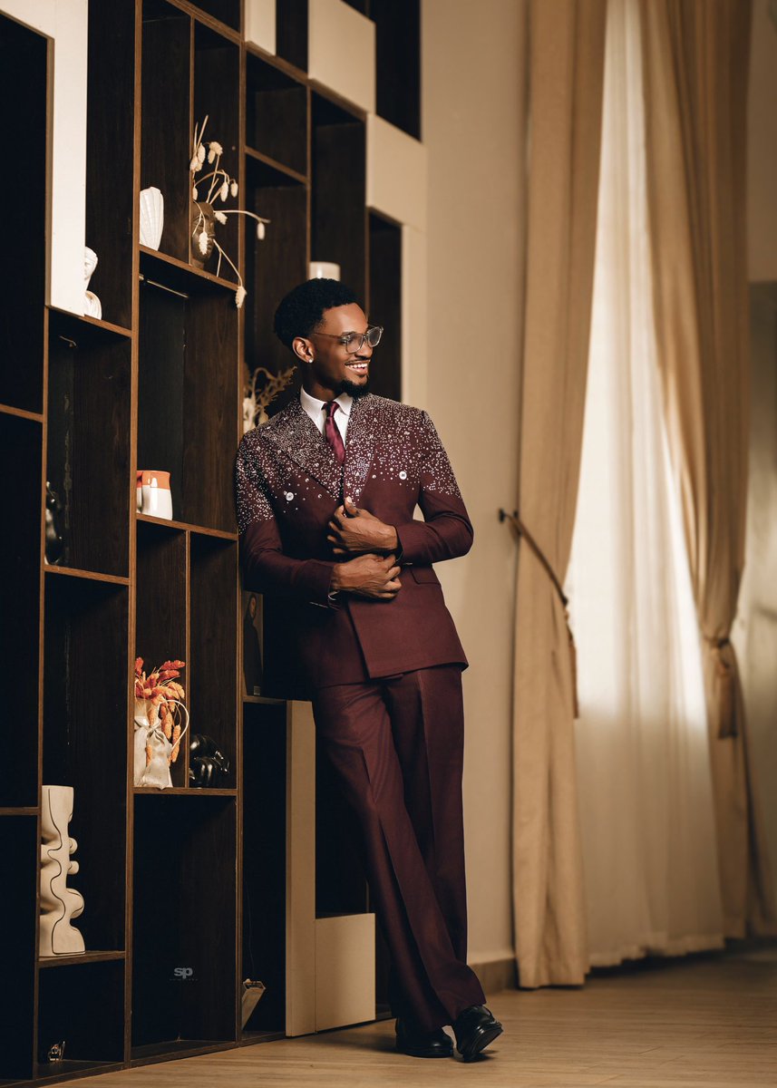 iam_topherJ's tweet image. Outfit : @DebonairRepub 

#Topherbassey