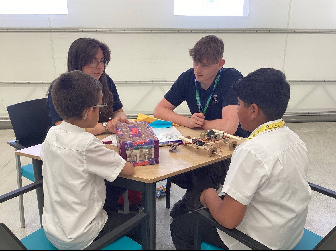 ArboPrimary's tweet photo. What a fabulous experience it was taking part in the Primary Engineering competition supported by @RollsRoyce.
Everyone made sure that the children had a fabulous day. we even won best design concept. Can't wait to take part again next year! #makingmemories #primaryengineer https://t.co/c54MZpqNOd