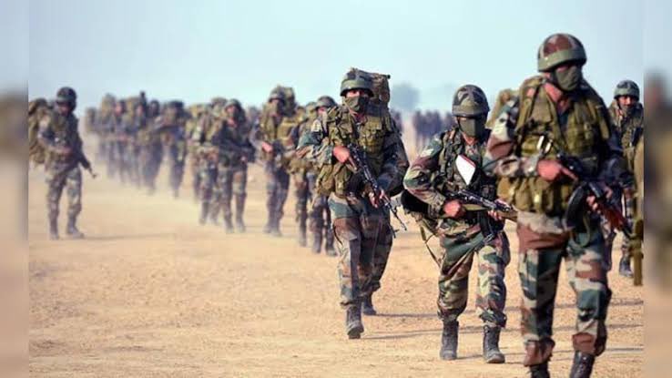 warlocation's tweet image. Indian Army approves ₹2,000 crore emergency procurement to boost counter-terror operations—aimed at rapid capability enhancement amid heightened threats. 🔧🛡️ #IndianArmy #CounterTerrorism #DefenceUpdate #AtmanirbharBharat