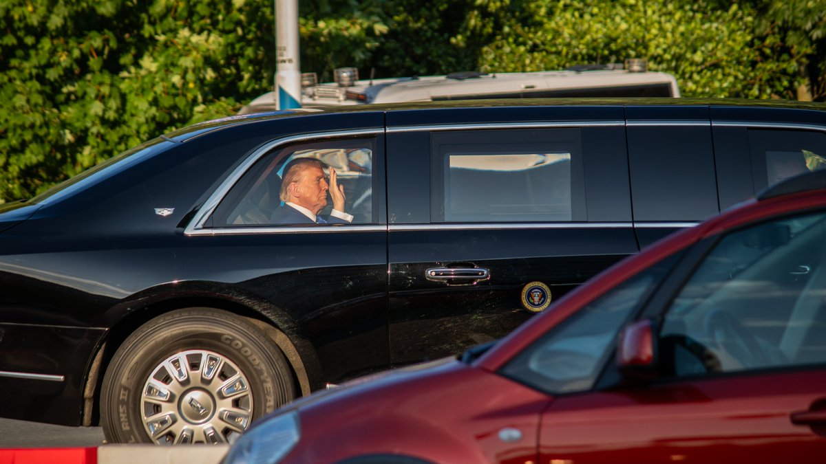 De hi-res foto van Donald Trump die arriveert in Den Haag

Foto: Den Haag FM/Maxime Kok