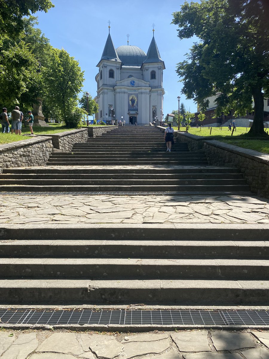 MarkDimond68's tweet photo. Up a mountain or two in beautiful eastern Moravia (Wallachia): at ‘three crosses’ monument on the Czech-Slovak border, marking the bravery of a WW2 resistance fighter; and then a delightful hill climb up to Svatý Hostýn, a Czech pilgrimage destination https://t.co/sLEYLPA4L6
