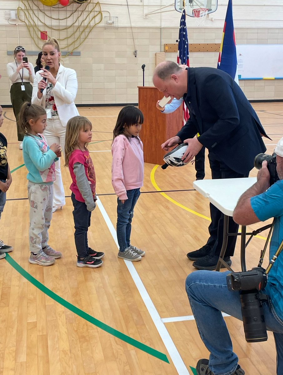 mattkonenkamp's tweet photo. @govofCO
Thanks for your support of biking and getting more kids on bikes through the All Kids Bike Program!! https://t.co/5EOGbmw6PS
