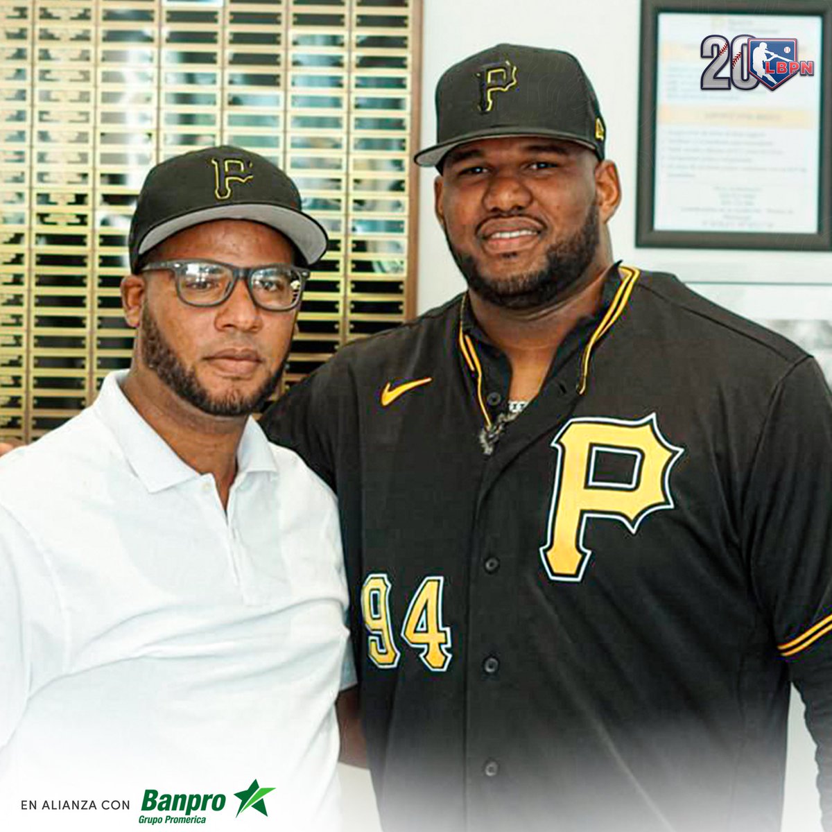 ¡ROILAN PORTUONDO FIRMADO! 

El lanzador cubano Roilan Portuondo, quien estuvo en LBPN con los Gigantes en la temporada 23/24, logró conseguir su 1er contrato con una organización de MLB, en este caso los Piratas de Pittsburgh. Felicidades.

En alianza con <a href="/BanproNicaragua/">Banpro Nicaragua</a>