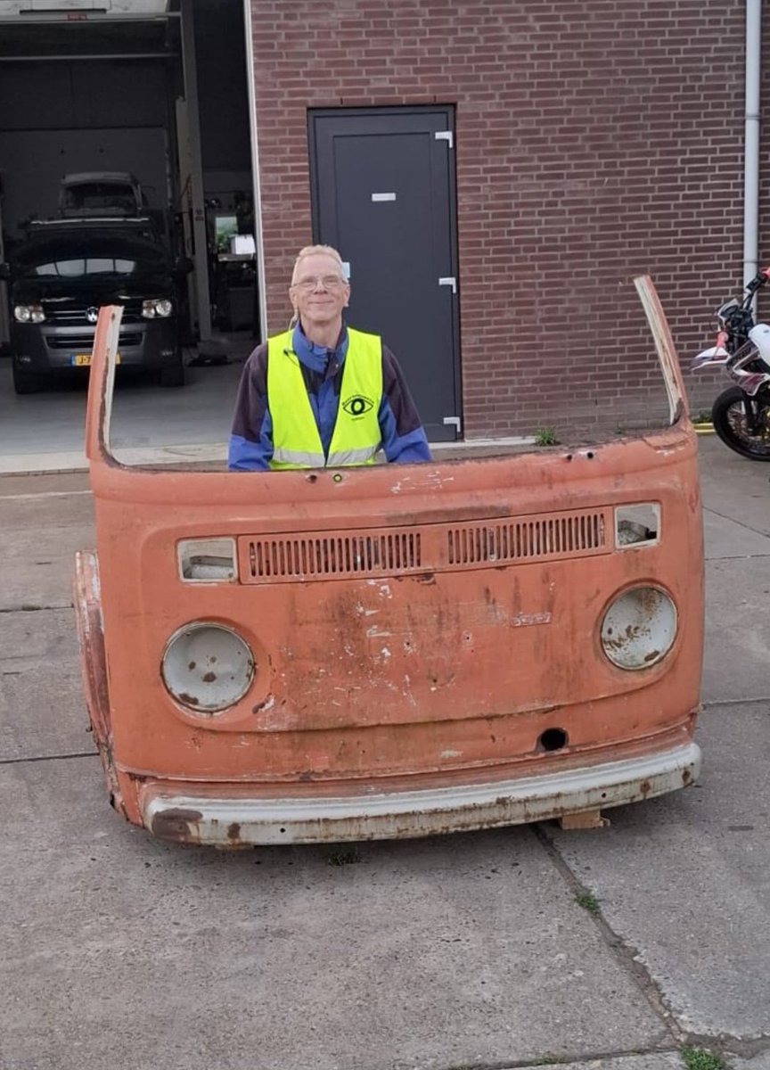 preventieteamas's tweet photo. Vanavond zijn we weer op straat en komen soms bijzondere dingen tegen. Wil je meer weten over het preventieteam Asperen stuur dan een mail naar: preventieteamasperen@gmail.com https://t.co/c46PPku8Cy