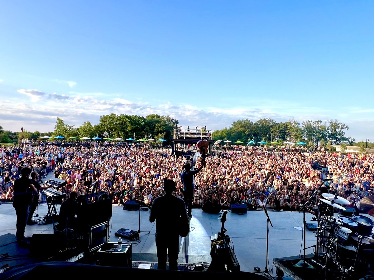 JoeNichols's tweet image. Recents from the road 📸