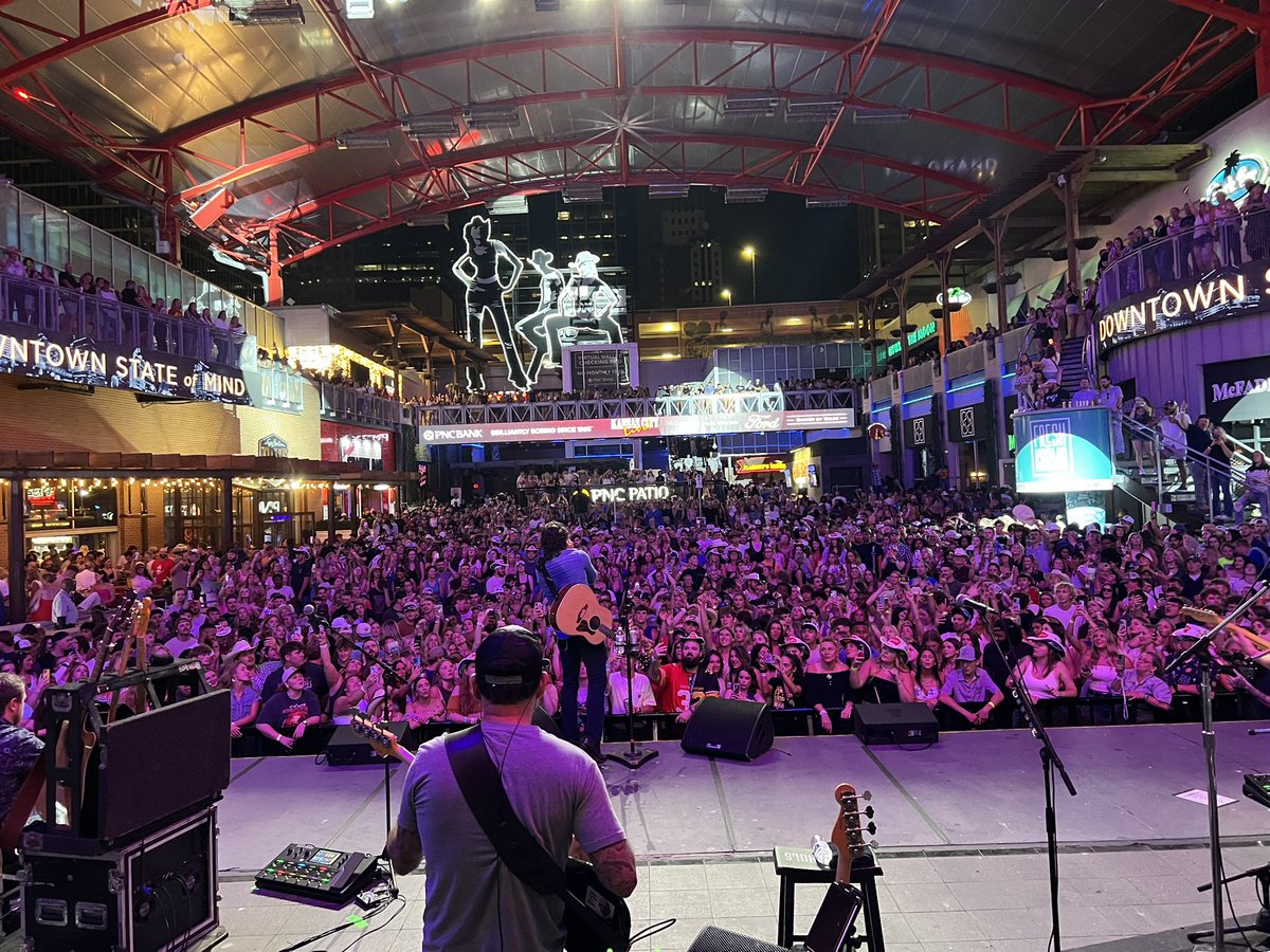 JoeNichols's tweet image. Recents from the road 📸