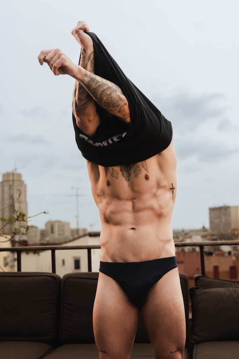 🍆 No es lo que piensas.
Bueno… sí, sí lo es.
Ahora descargá SCRUFF.

#linkenbio