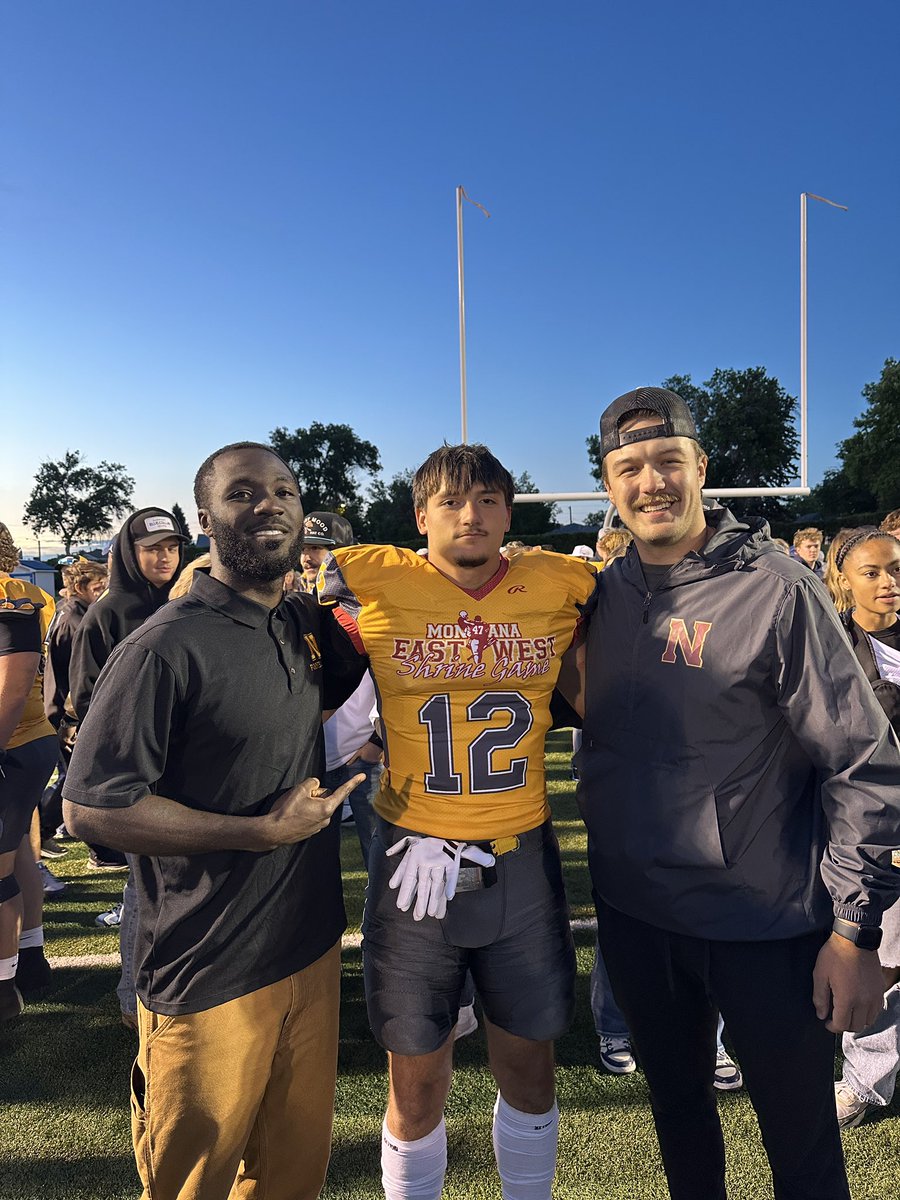 Got to see one of our future Lights at the Shrine Bowl this past weekend ! Great seeing all the hard work in action. 💪🏽🏈 #GoLights #FutureNorthern #ShrineBowl2025 #LightsFootball