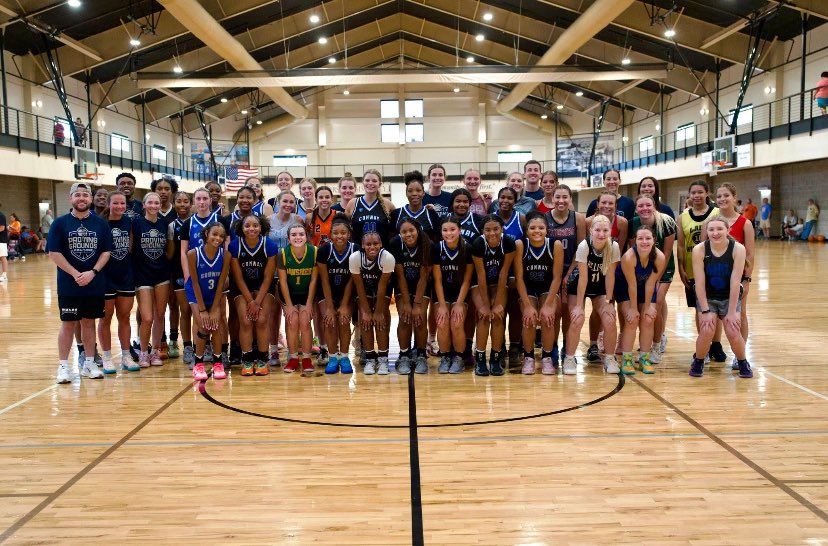 Had such an amazing time this past Wednesday at the proving grounds combine and got to learn a lot more about the game and beyond!
#bball #work #trust #co/29