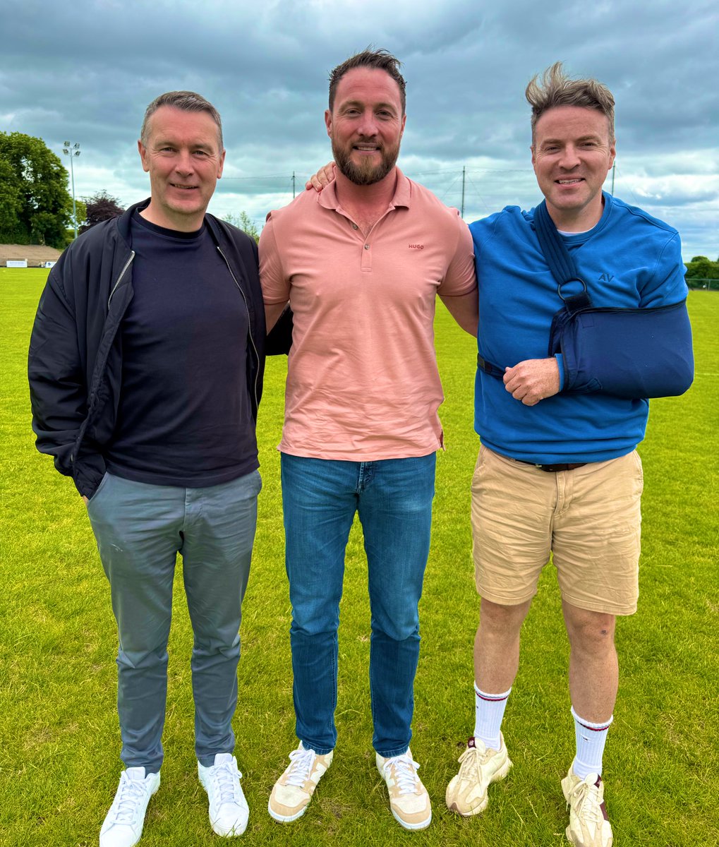 Joe Diver. Derry Midfielder and being an alcoholic. Paving a way back from the brink. Thriving &amp; giving back as a counsellor. Joe comes across so well, One of our most powerful ever podcasts.

🎙️The GAA Social
🎧Listen here: bit.ly/3HUzRkS