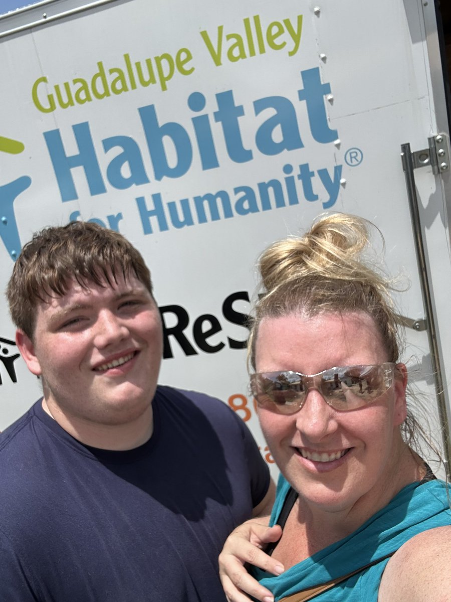 brayden_jakob's tweet photo. Had a Great time Helping with @Habitat_org with my Mom. Truely a Humbling Experience!
#buildinghouses #community #habitatforhumanity #begreatful #BeKindAlways https://t.co/1KJ1hkx3cs