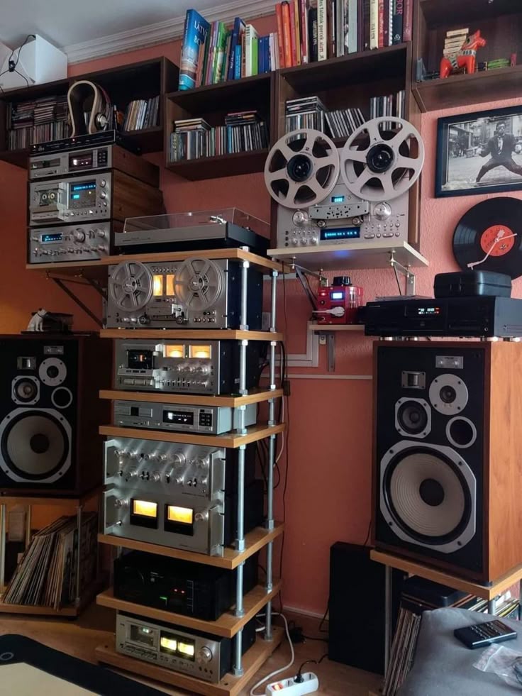 VintageAudioLuv tweet picture