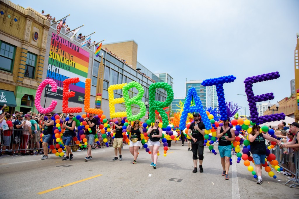 Pride began with an uprising—and the fight isn’t over. As LGBTQIA+ rights face ongoing threats, allyship means action. Support orgs like Center on Halsted, Brave Space Alliance, Affinity &amp; PrideArts. 🏳️‍🌈
🔗 tinyurl.com/4su6ebwn