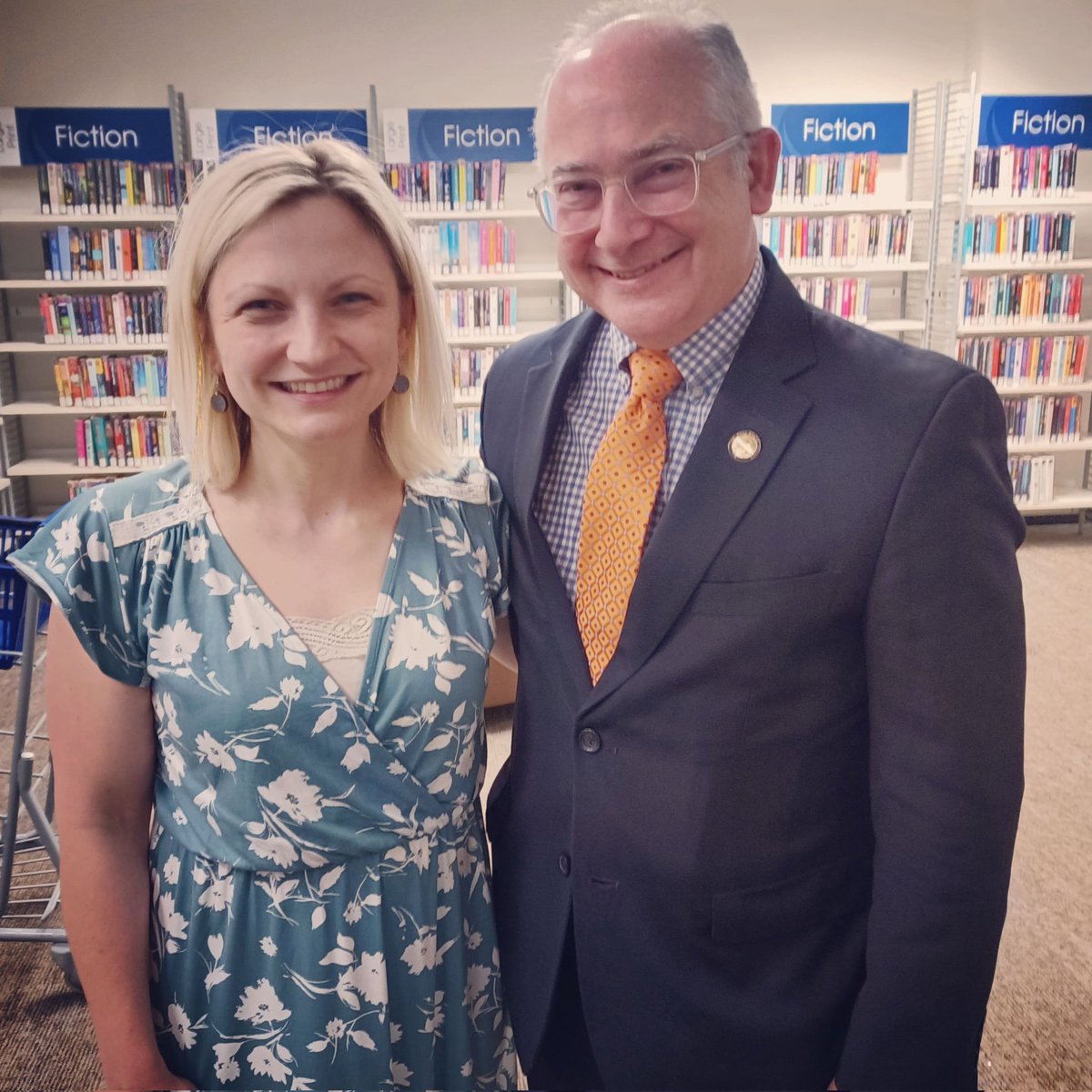 This is Dr. Lauren Beene, one of the founders of <a href="/OhioReproRights/">Ohio Physicians for Reproductive Rights</a>. She is a pal and lives in Ohio Senate 21. Today, Lauren and Dr. Valerie Fouts-Fowler were fired by <a href="/UHhospitals/">University Hospitals</a> for trying to start a doctors union. Support them by adding your name here. forms.gle/kx4mPb1RBj3FH1…