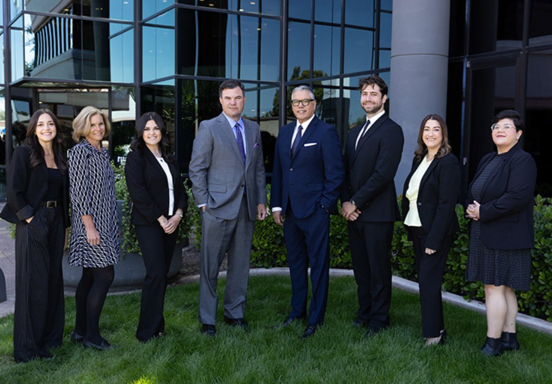 New look, same great team! We’ve taken a new team photo &amp; updated our staff headshots, &amp; we’re excited to share it with you! Visit the Our Team page on our website to see the new photos &amp; learn more about each member of our team. 🔗 ma-firm.com/why-us/our-tea…
#MoleraAlvarez #OurTeam