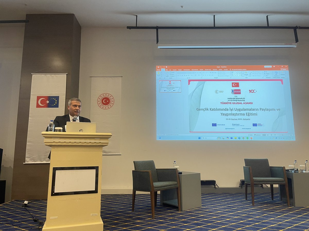 Hakan Gülerce (@hakangulerce) on Twitter photo Sivil toplum, kamu ve üniversite temsilcilerinin katıldığı etkinlik kapsamında düzenlenen panelde Türkiye’de gençlik katılımını masaya yatırdık. Her zamanki gibi <a href="/Adiguzel_Yusuf/">Yusuf Adıgüzel</a> hocamızın ufuk açıcı ders niteliğindeki konuşmasının ve soru cevapların ardından panelde gençlik Sivil toplum, kamu ve üniversite temsilcilerinin katıldığı etkinlik kapsamında düzenlenen panelde Türkiye’de gençlik katılımını masaya yatırdık. Her zamanki gibi <a href="/Adiguzel_Yusuf/">Yusuf Adıgüzel</a> hocamızın ufuk açıcı ders niteliğindeki konuşmasının ve soru cevapların ardından panelde gençlik