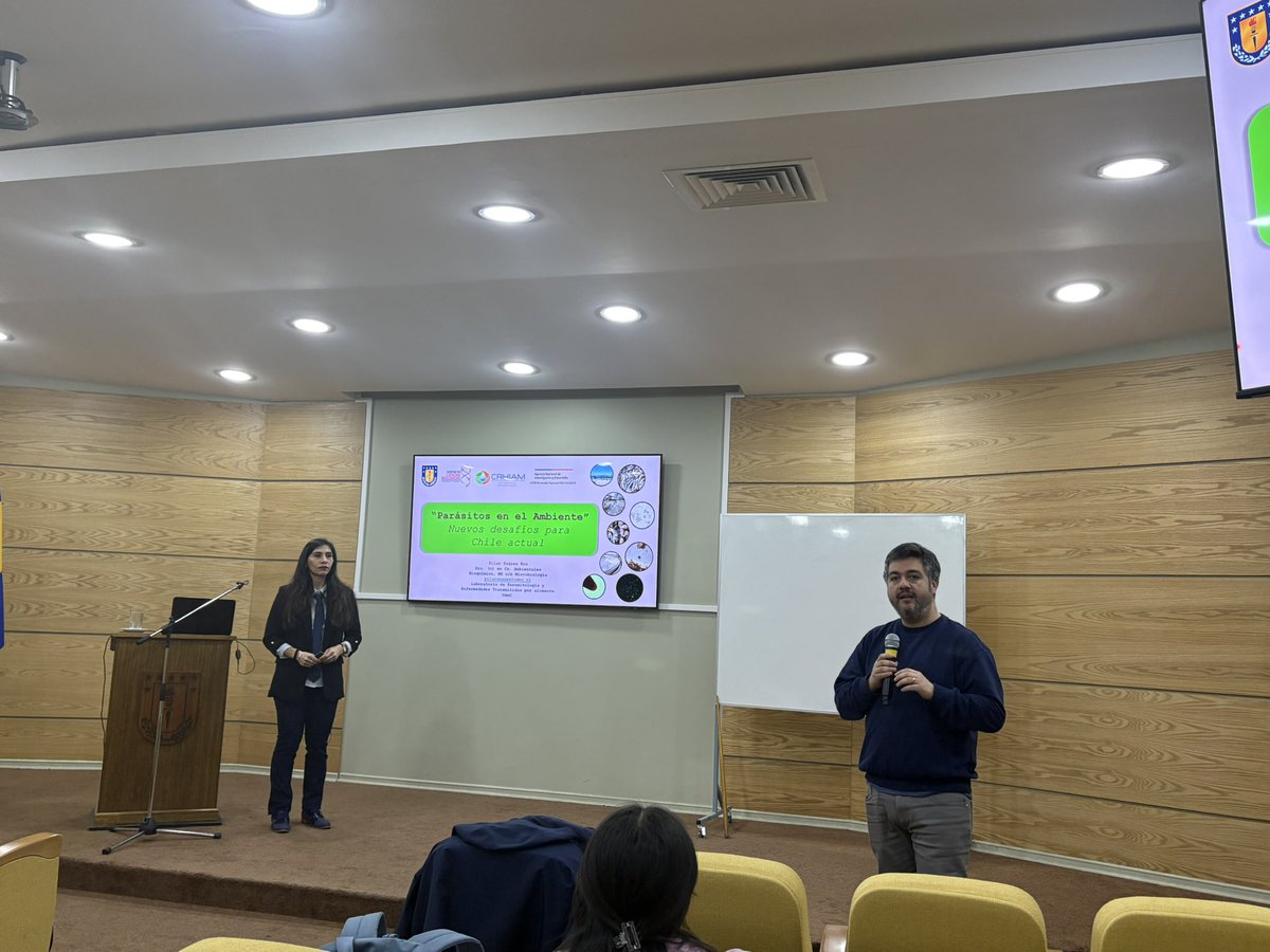 En coloquio de Microbiología SOMICH-UDEC…la importancia de los parásitos. Dra(c) Pilar Suárez Roa, <a href="/udeconcepcion/">Universidad de Concepción</a>  <a href="/PostCsBiolUdeC/">Postgrado Facultad de Ciencias Biológicas - UdeC</a>