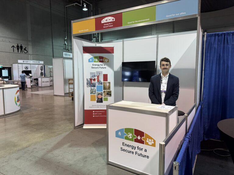 ESF_Canada's tweet image. Energy for a Secure Future was proud to be part of the 2025 Global Energy Show, where we heard how:
🔸Indigenous Nations are leading major Canadian energy projects like @lngcanada , Ksi Lisims LNG, and @CedarLNGProject , with strong ownership and collaboration driving success on…