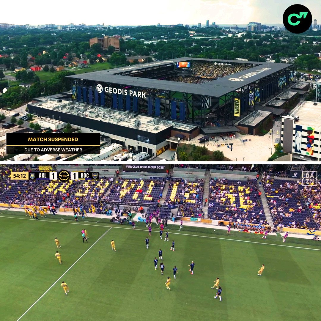 ❗️ Матч между «Бокой» и «Окленд Сити» приостановлен из-за надвигающегося урагана в Нешвилле – игроки ушли в раздевалки 

По громкоговорителю на стадионе болельщикам советуют найти укрытие – это уже пятый случай на КЧМ, когда игры приостанавливают из-за погодных условий 🌩 🇺🇸
