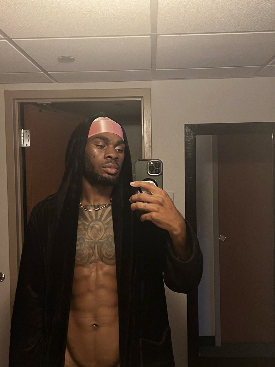 𝔹𝕚𝕘 𝕊𝕒𝕞 tweet media