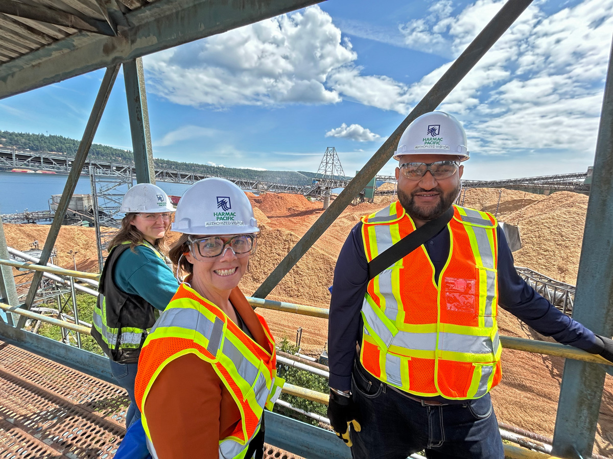 #BC Forestry Minister Ravi #Parmar and MLA for Ladysmith Oceanside, along with other constituents, did a site tour and had a meeting with <a href="/PPWCUnion/">Public and Private Workers of Canada (PPWC)</a> Local 8 members and management of #Harmac on Thursday, June 19. See at ppwc.ca/bc-forestry-mi…