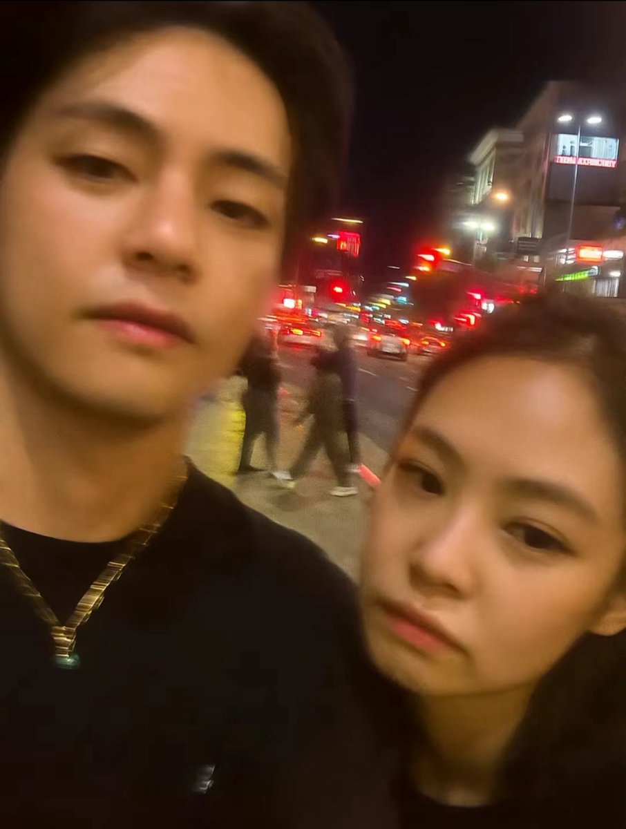 taehyung & jennie 💭 tweet media