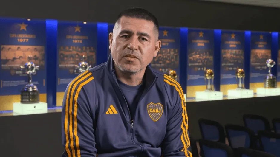 ¿Cuál de estas opciones crees que va a declarar Riquelme después de este nuevo papelón de Boca?

A) "Estamos felices de competir"
B) "Nadie habla que casi le empatamos al Bayern"
C) "No veo que le exijan al Mamelodi lo mismo que a Boca"
D) "En el '96 arranqué a vivir un sueño"