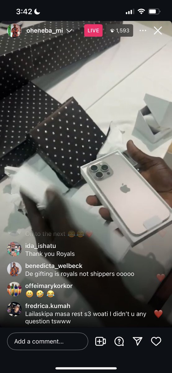 OppongRenelle's tweet image. FYI, this is just a welcome gift &amp;amp; not the main gifting! 

WELCOME HOME OHENEBA 
ROYALSXOHENEBA 

#DennisOhenebaMitterrand 
#RoyalsXOheneba 
#OhenemaOurWinners
#PerfectMatchXtra