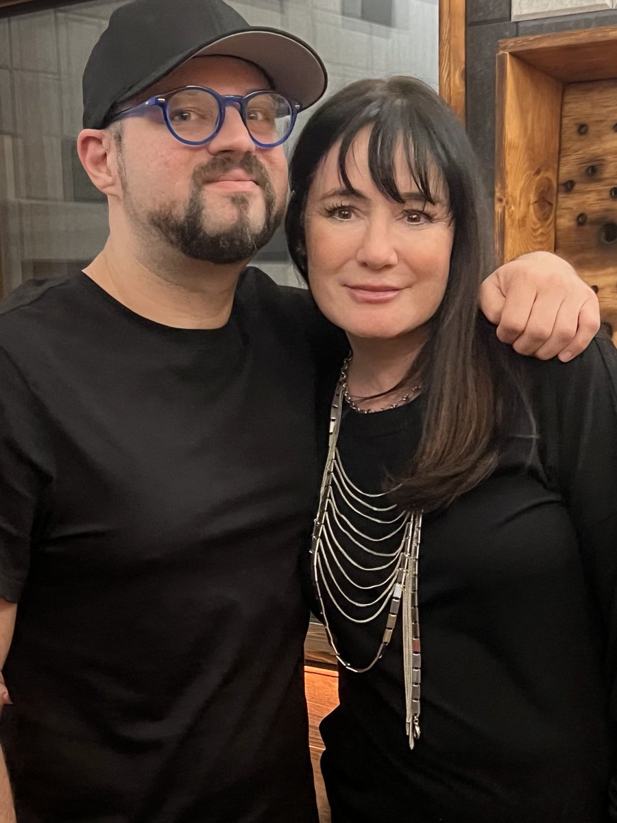 Jill Schoelen (@jillschoelen) on Twitter photo We love Matts Landsman. I sat down yesterday with him and we had such a wonderful conversation. So great to see you Yesterday!
<a href="/bekindvideo/">Be Kind Video</a> We love Matts Landsman. I sat down yesterday with him and we had such a wonderful conversation. So great to see you Yesterday!
<a href="/bekindvideo/">Be Kind Video</a>