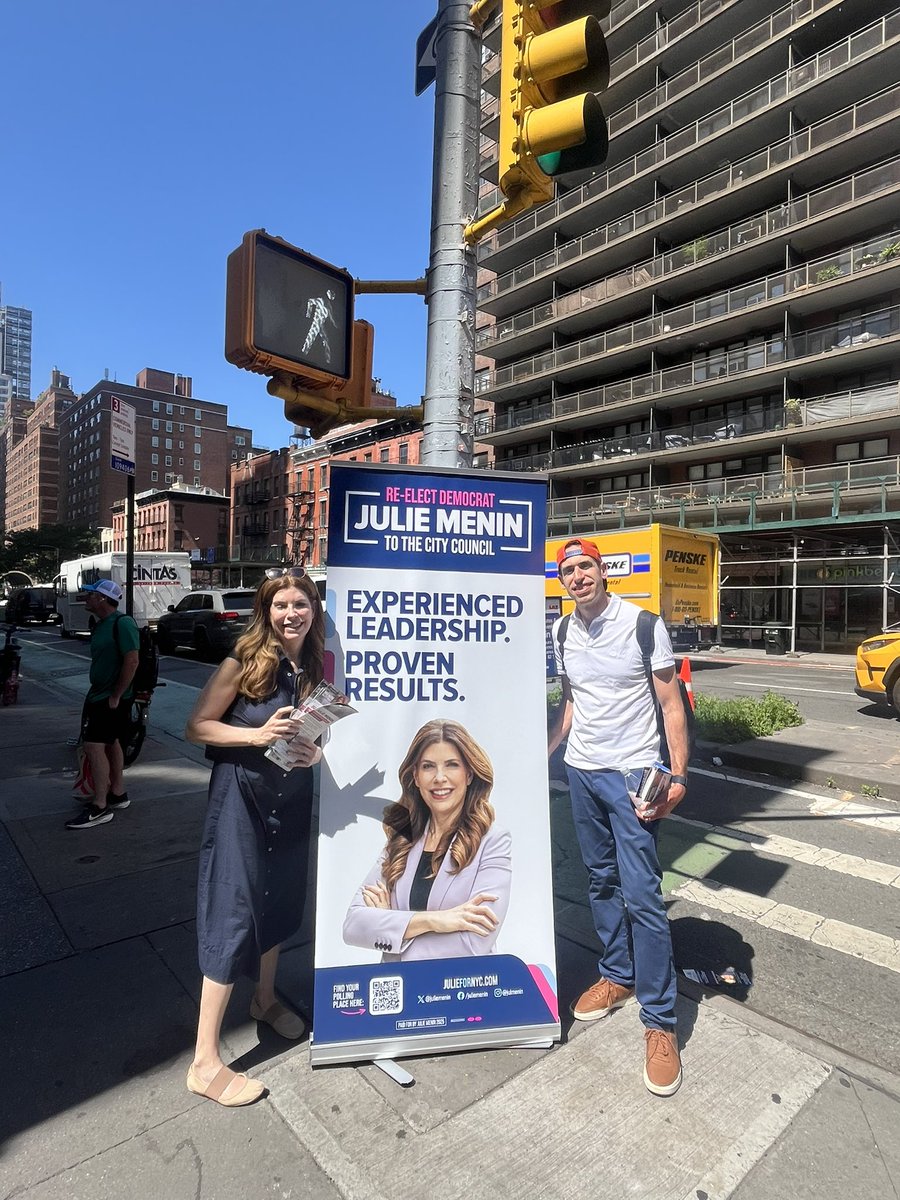 ASIDE (@adamseiden) on Twitter photo <a href="/JulieMenin/">Julie Menin</a> Thanks for your leadership in the UES community. Her support for children and the school system is A+++ <a href="/JulieMenin/">Julie Menin</a> Thanks for your leadership in the UES community. Her support for children and the school system is A+++