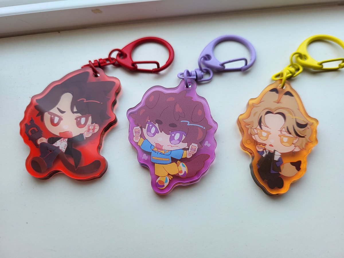 GAVV!!!!!!!!!!! sorry rakia looks so small....