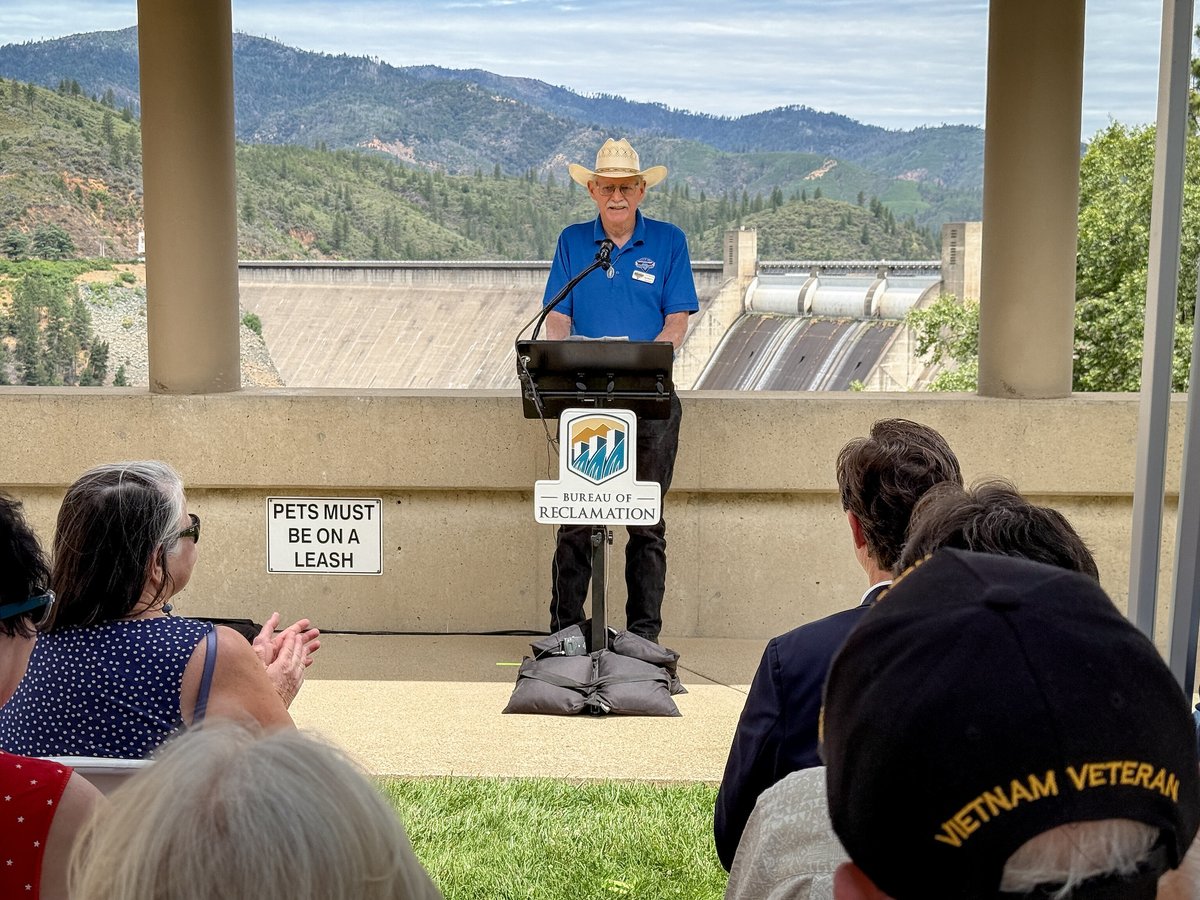 ReclamationCGB's tweet image. Last Friday, we celebrated 80 years of Shasta Dam—a cornerstone of California’s water infrastructure.
Built in 1945, it’s the second-largest concrete dam in the U.S., delivering water, power, and flood protection to millions.
#Shasta #CAWater