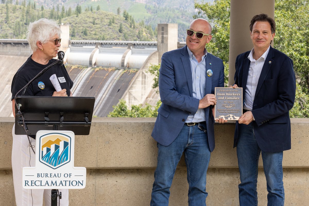 ReclamationCGB's tweet image. Last Friday, we celebrated 80 years of Shasta Dam—a cornerstone of California’s water infrastructure.
Built in 1945, it’s the second-largest concrete dam in the U.S., delivering water, power, and flood protection to millions.
#Shasta #CAWater