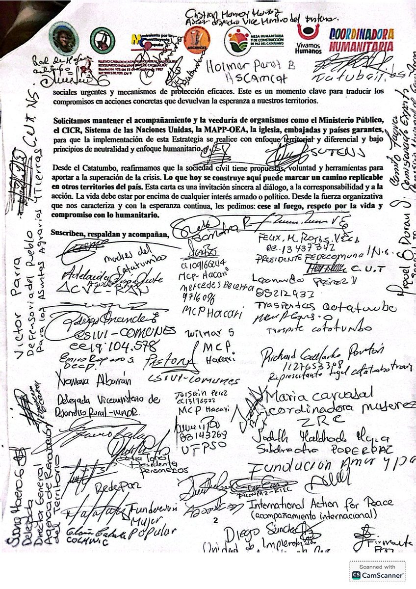 AscamcatOficia's tweet photo. Organizaciones sociales, étnicas, campesinas, humanitarias y de derechos humanos del #Catatumbo  presentamos públicamente la Estrategia de Priorización de Mínimos, Alivios y Acciones Humanitarias Inmediatas. Esta apuesta humanitaria urgente nace del dolor de nuestras comunidades, pero también de su dignidad, resistencia y poder organizativo.

Desde la sesión ampliada de la Mesa Humanitaria llevada a cabo el 21 de junio de 2025 enviamos una carta pública  al ELN, al Frente 33 del EMBF, a la Fuerza Pública y al Gobierno Nacional para que acojan esta ruta humanitaria que busca proteger la vida, el territorio y la autonomía de nuestros pueblos.

Esta estrategia nace desde las bases organizativas y se sustenta en los 7 Mínimos Humanitarios del Acuerdo Humanitario del Catatumbo presentado en 2020, sumando a lo construido desde el Plan de Acción de El Tarra el pasado 04 de febrero. 

Suscriben, respaldan y acompañan la carta pública: 
Asociación campesina del Catatumbo ASCAMCAT, El Movimiento por la Constituyente Popular - MCP: Autoridades étnico-territoriales del Pueblo Barí; Firmantes del Acuerdo de Paz; Vivamos Humanos; La Mesa Humanitaria y de Construcción de Paz; La Coordinadora Humanitaria; Coordinadora de Mujeres de ZRC; Asociación Campesina del Valle del Río Cimitarra ; Fundación Mujer Popular; ASONALCAM; CUT Norte de Santander; MAPP OEA; Madres del Catatumbo por la Paz  ; Asocomunales; REDEPAZ ; Fedecomunales de Norte de Santander; Transportadores de Catatumbo; SUTENS; Fundación amor y paz; PoderPaz Corporación Poder, Democracia y Paz ; Procesos juveniles; Comité Permanente por la Defensa de los Derechos Humanos - CPDH; Red Nacional de Mujeres Colombia ; Coccam Colombia ; Federación de JAC; ASOPERSONEROS; Universidad Francisco de Paula Santander Ocaña Comisión de Seguimiento Impulso Verificación a la Implementación - CSIVI ; CNR; Integrantes de la Comisión de Paz  y de DDHH del senado y cámara de representantes; Ministerio del Interior ; Defensoría del Pueblo de Colombia ; Agencia de Renovación del Territorio; Unidad de implementación del Acuerdo de Paz; Comisión Nacional de Garantías; Iap Actionpeace ; Diócesis de Ocaña, FICONPAZ; PBI Norge; Corporación Nacional de Reincorporación Comunitaria 

Desde el Catatumbo, alzamos la voz para decir: ¡Sí hay caminos desde lo humanitario!