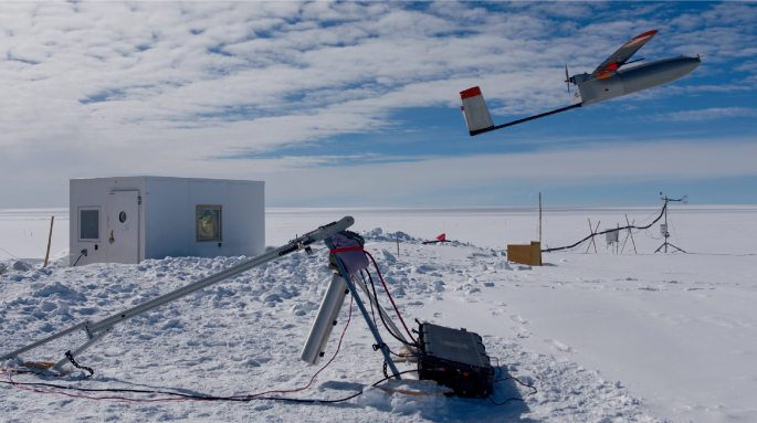 NatRevEarthEnv's tweet image. New online! Collecting atmospheric air with drones bit.ly/40oeFtN