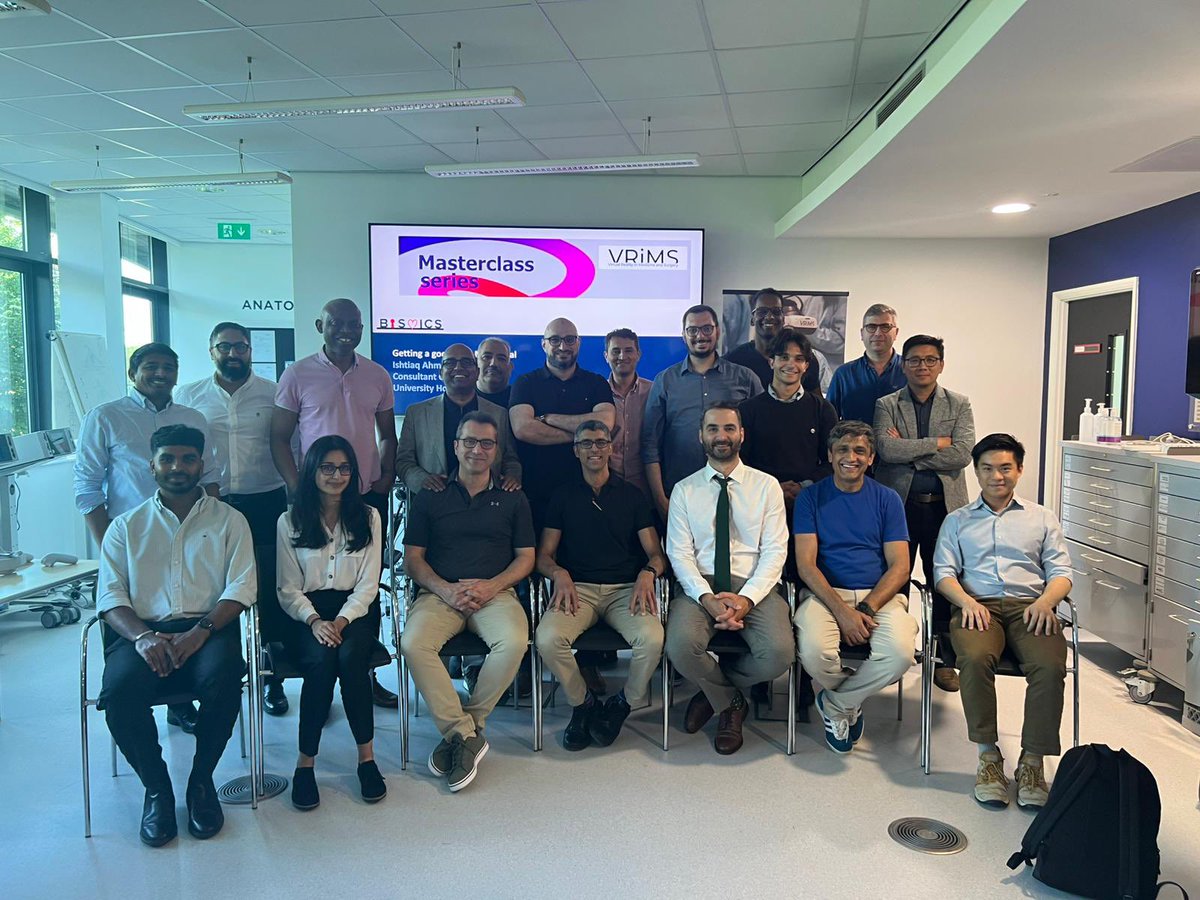 What a day
Thanks to a great #bismics faculty we have delivered in collaboration with <a href="/VRIMS_Lab/">VRIMS</a> the first hybrid VR and operating workshop for minimal access cardiac surgery #mitral #minimalaccess #aortic #virtualreality .