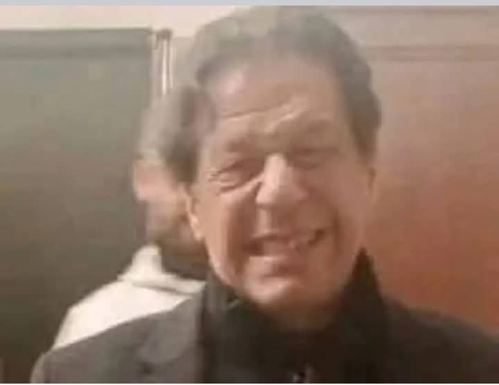 Pakpg18's tweet photo. @FaisalJavedKhan خان کی ڈی میں گول ہو رہا ہے۔ https://t.co/1RMPdCjWQa