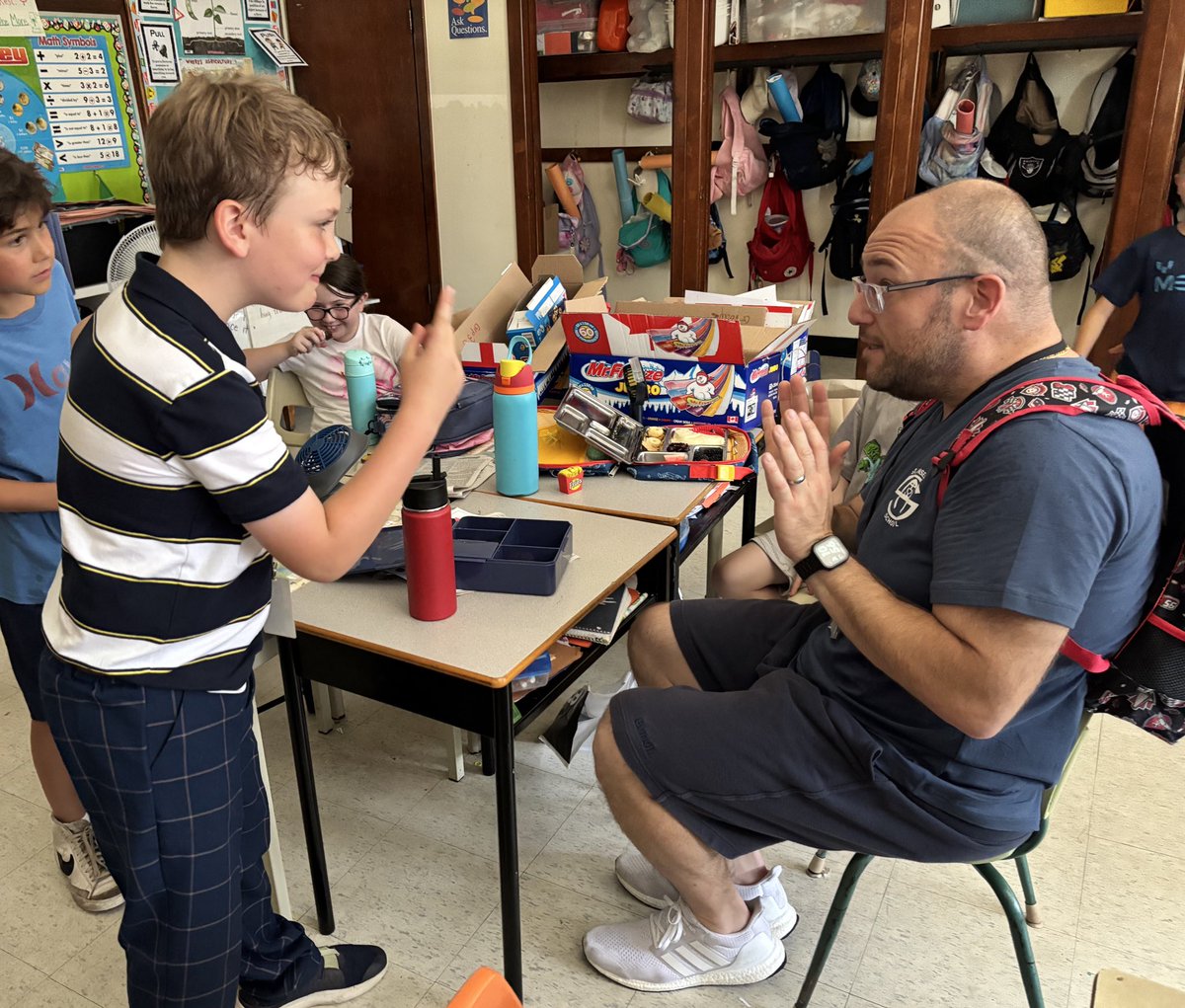 StAnselm_TCDSB's tweet image. Today, Principal Feeney took the reins as Student Principal while Mr. Galea returned to the classroom - and promptly got himself sent to the office 😅. We may need to keep an eye on that guy. A great day capped off with a lovely lunch together! @tcdsb @floracifelli @KennedyTCDSB