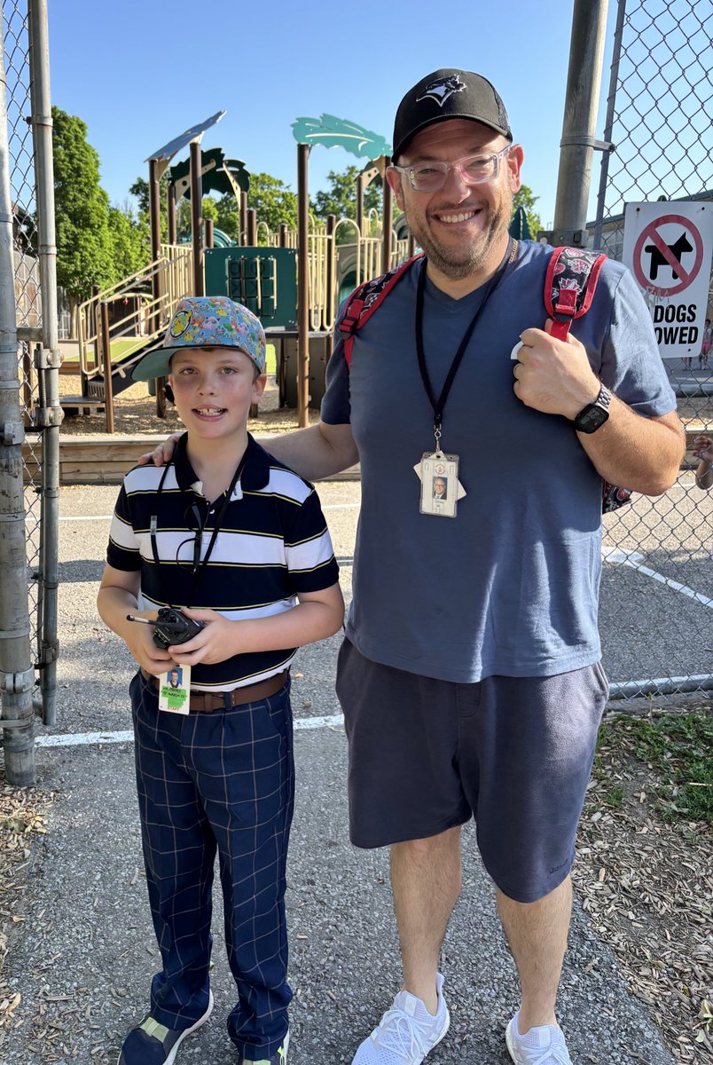 StAnselm_TCDSB's tweet image. Today, Principal Feeney took the reins as Student Principal while Mr. Galea returned to the classroom - and promptly got himself sent to the office 😅. We may need to keep an eye on that guy. A great day capped off with a lovely lunch together! @tcdsb @floracifelli @KennedyTCDSB