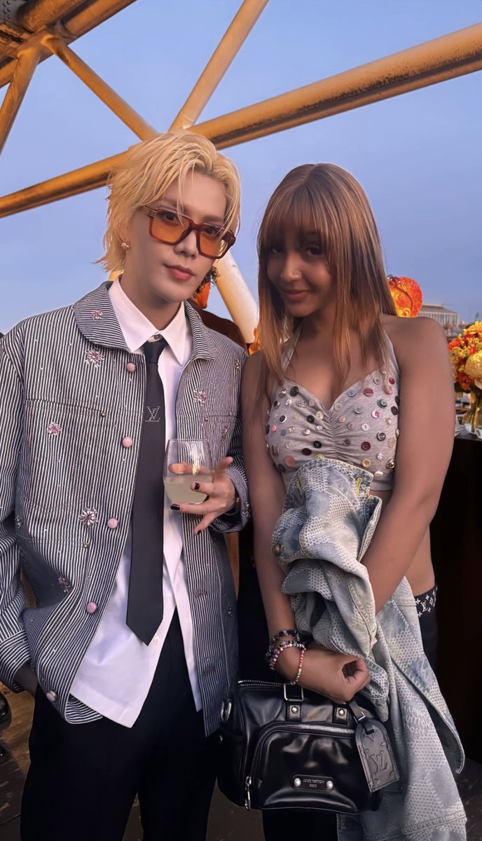 PINKPANTHERESS AND YUTA

YUTA ROCKS PFW IN LOUIS VUITTON 
#LouisVuittonxYUTA #LVMenSS26 <a href="/LouisVuitton/">Louis Vuitton</a>