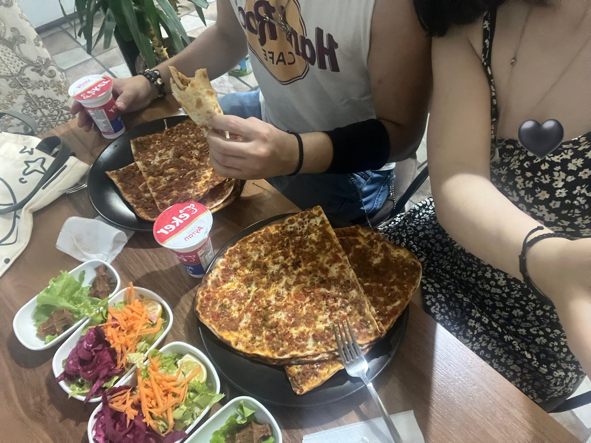 <a href="/uzgunumls2/">uzgunum</a> Katılıyorum Özcan abicim🌯