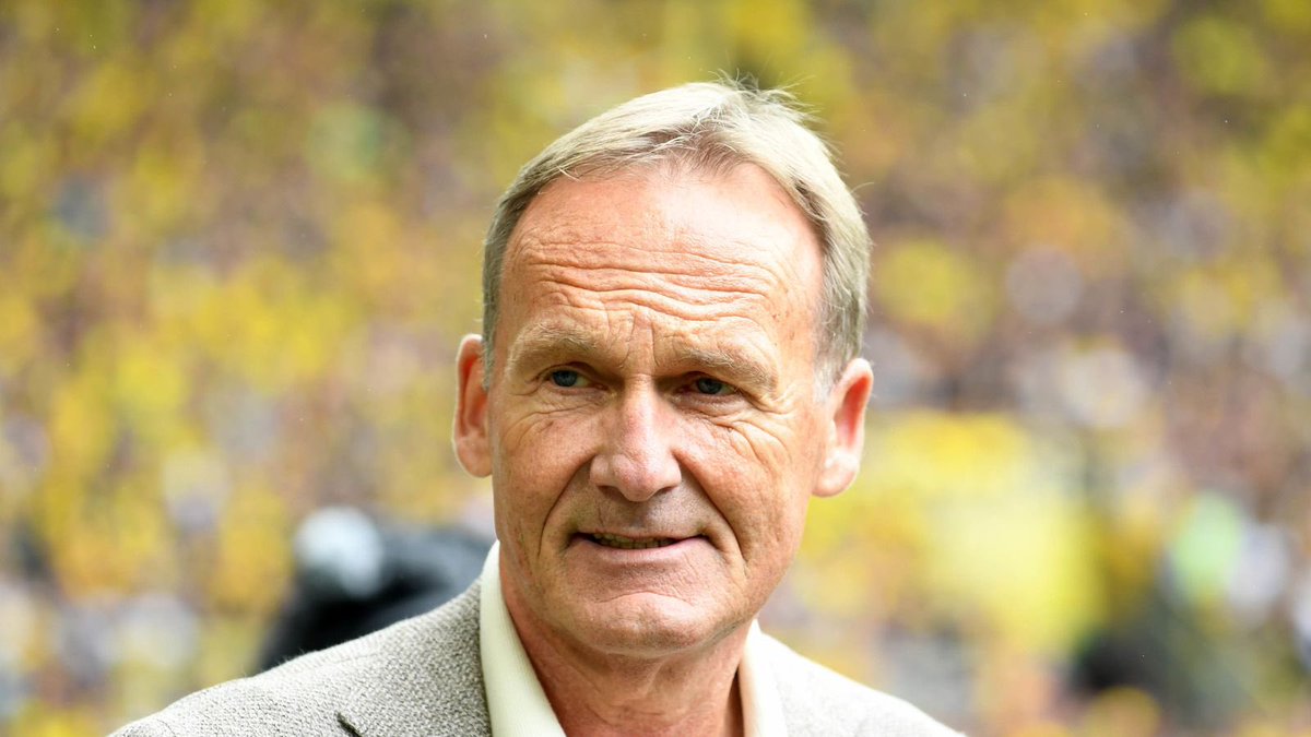 Ist der BVB noch die zweitstärkste Kraft in Deutschland hinter dem FC Bayern?

Hans-Joachim Watzke: „National bezogen auf den Sport derzeit nicht, was die Strahlkraft angeht: selbstverständlich. Da sind wir bei allen Parametern die Nummer zwei, sportlich hingegen haben wir Platz