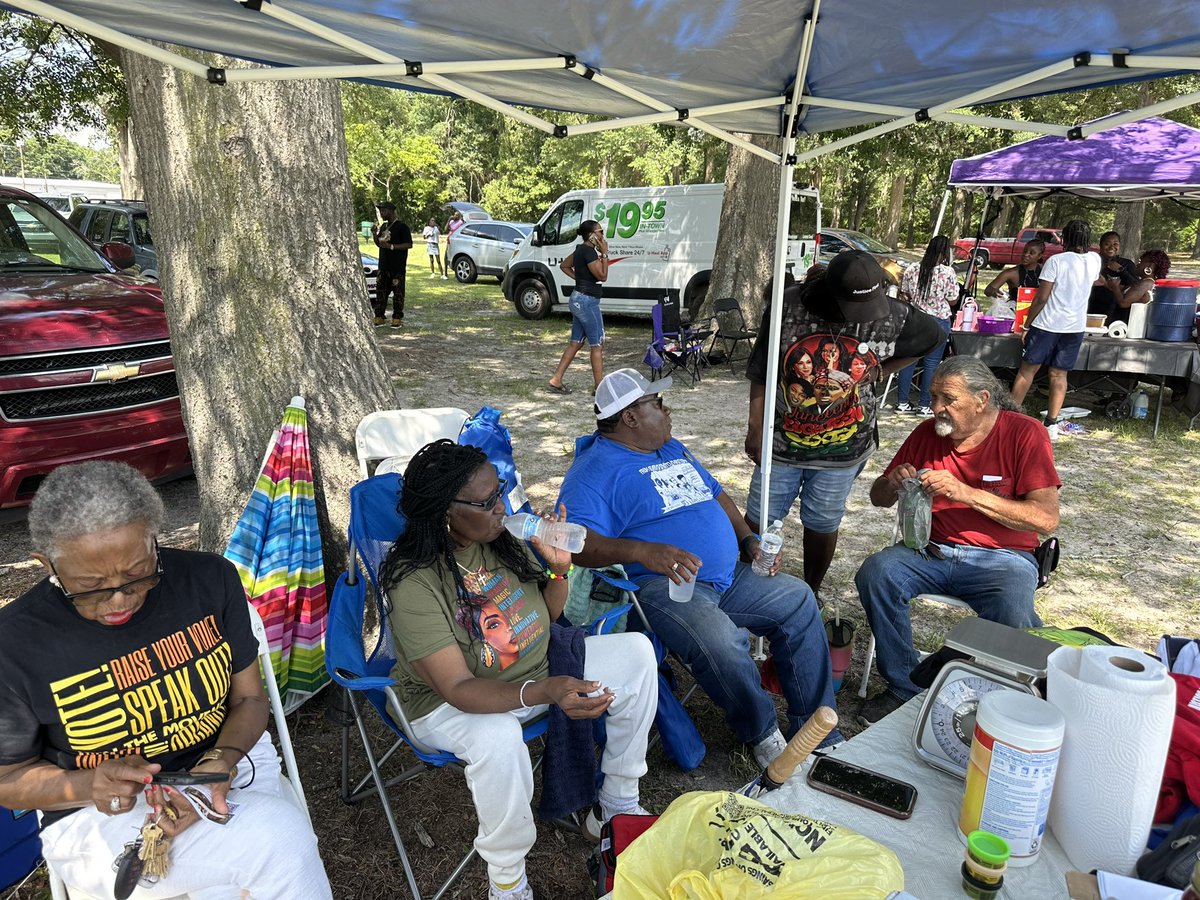 NewAlphaCDC's tweet image. Our Juneteenth Celebration was a powerful day of unity culture and community. From local vendors and dedicated members to new faces and longtime supporters, thank you to everyone who came out to honor freedom and history with us. Here’s to progress together ✊🏽🖤❤️💚 #Juneteenth