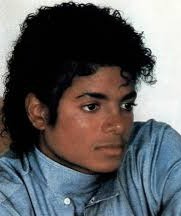 JoaquinTeixeira's tweet image. O Michael Jackson também tinha dois maquiadores?