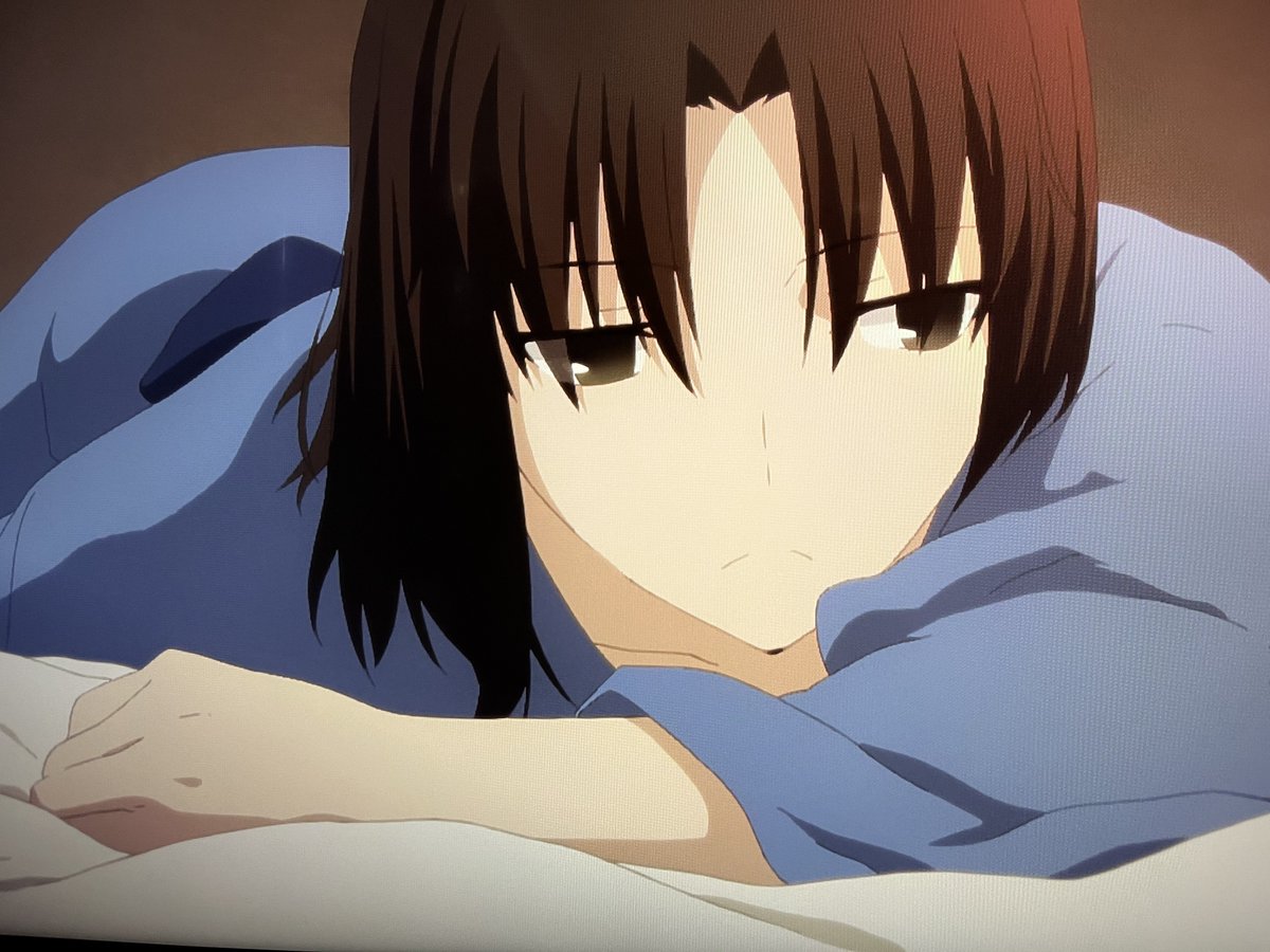 幹也を待っている時の式はほんとに可愛い。。寂しがり屋の式
Shiki is really cute when she is waiting for Mikiya. Shiki is a lonely girl.