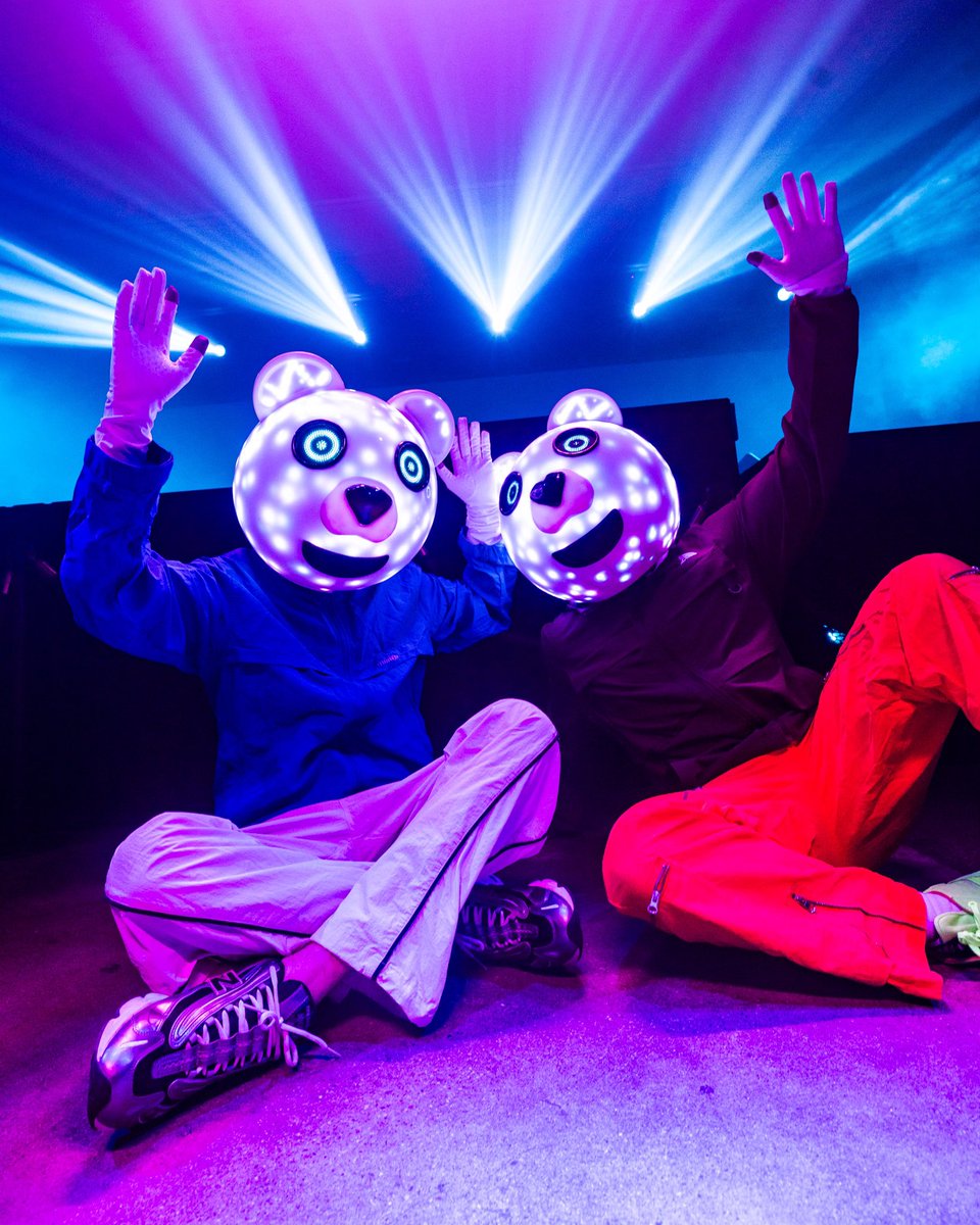 🐻‍❄️✨Yo, Polar Bear fam! 🐻‍❄️✨

Snowball &amp; Zere here…we are bringing the ultimate vibe and chasing our dreams with unstoppable energy! 

What’s YOUR big dream right now? 

 💙 Creating something epic
 💙 Hustling toward my goals

#PolarBearVibes #SnowballAndZero #DreamChasers
