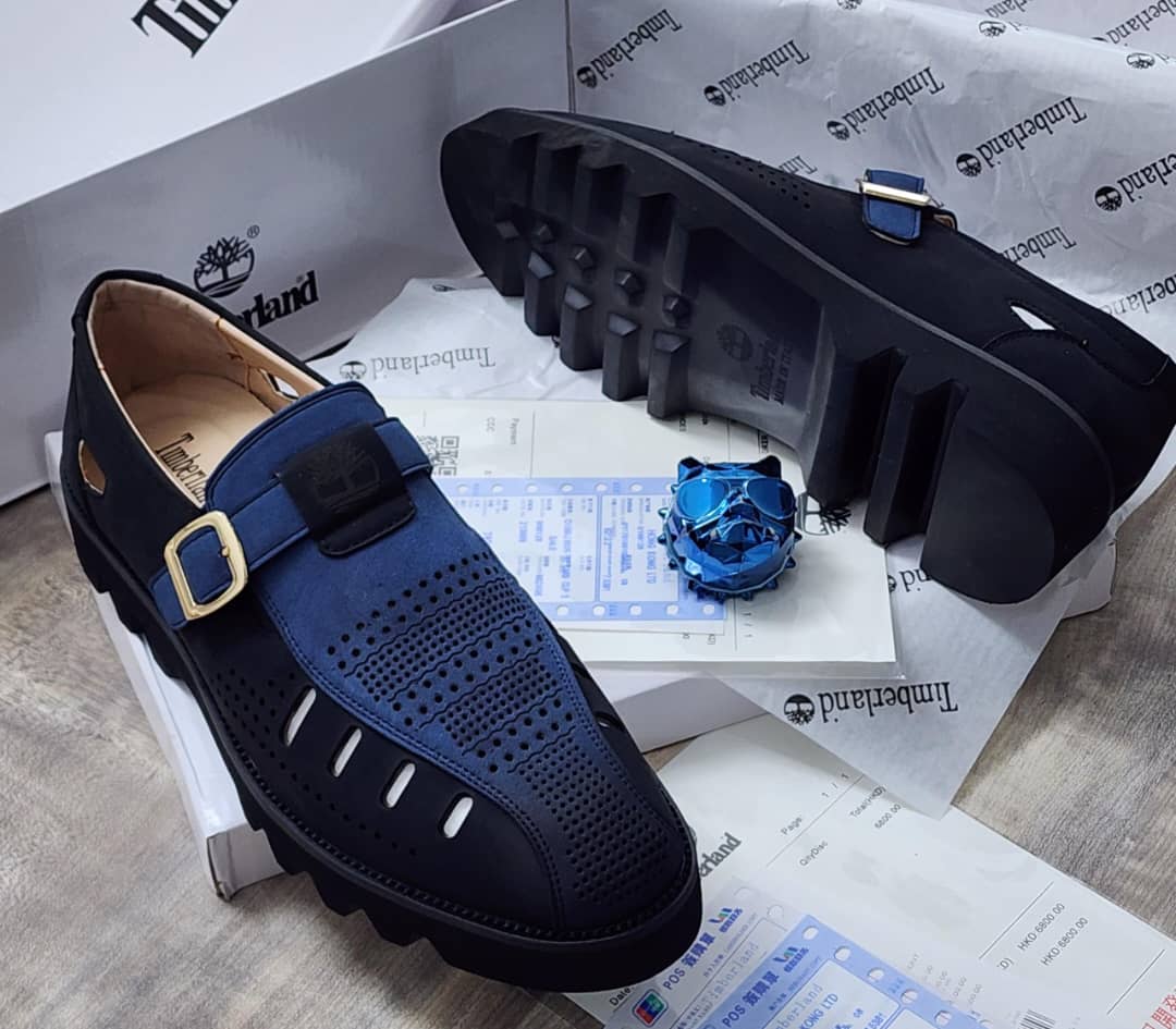 Available in 43,44,45 blue
Brown 43 only 
fully boxed 
34000