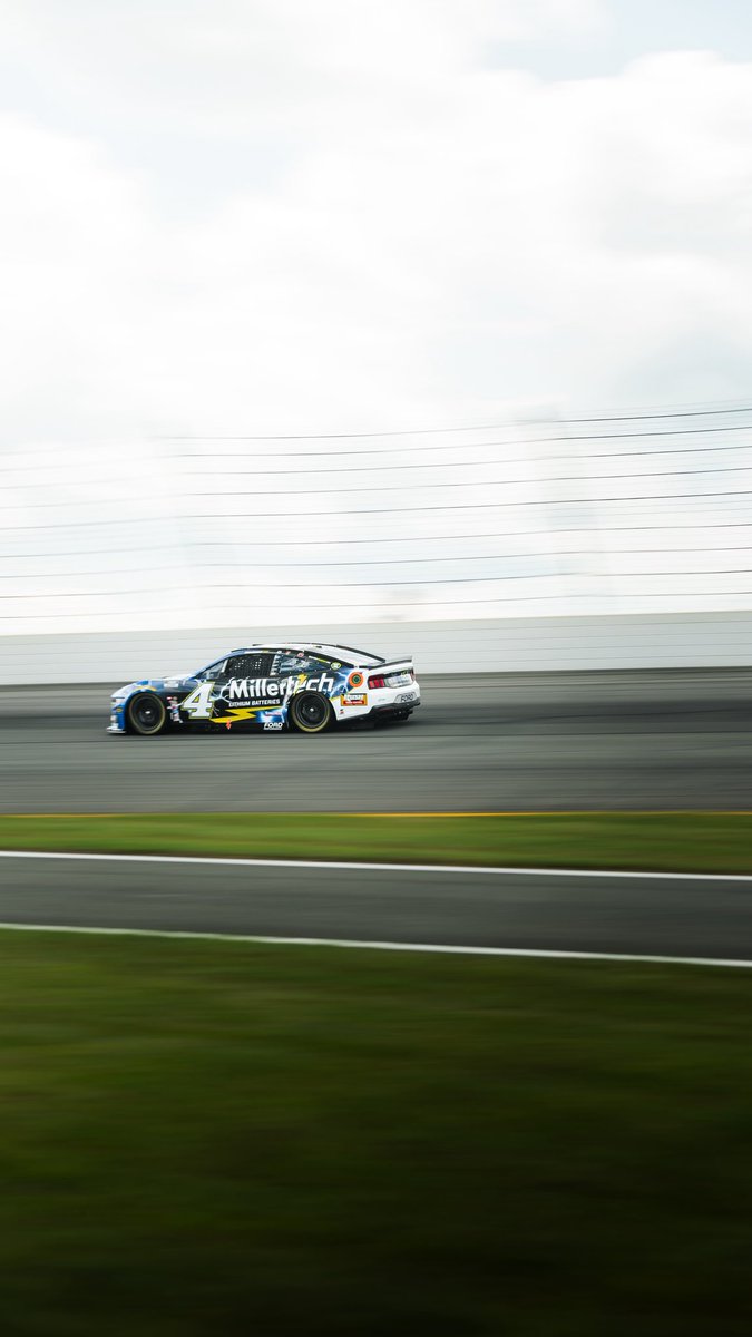 jakobkhalilart's tweet image. Design back in action @PoconoRaceway with Noah Gragson