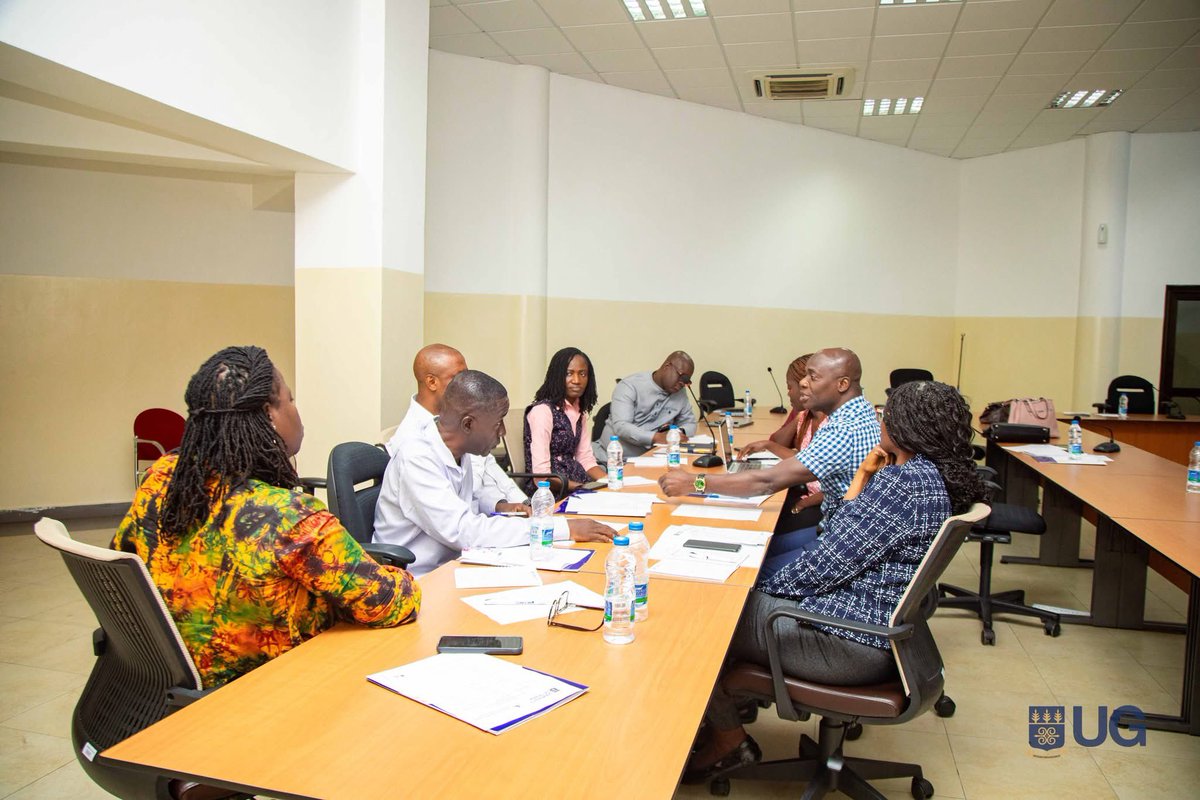 UnivGh_VC's tweet photo. I am proud of the strides we are making through the Legon Leadership Academy (LLA), nurturing transformational leaders with integrity, vision, and purpose.

#TransformativeStudentExperience 
#CommitmentToOurFacultyAndStaff https://t.co/VyV2Gi8fNU